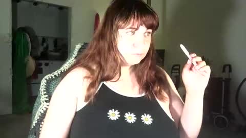 Snapshot of arabbustybeauty chatting on 04.30.26 BustyPrincessLeila online show from 04.30.26