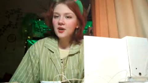 Snapshot of aracelisisofo chatting on 07.14.26 Sarah online show from 07.14.26