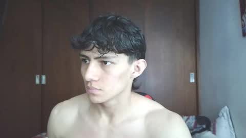 Snapshot of ares_aestheticgod chatting on 11.07.25 Ares D online show from 11.07.25