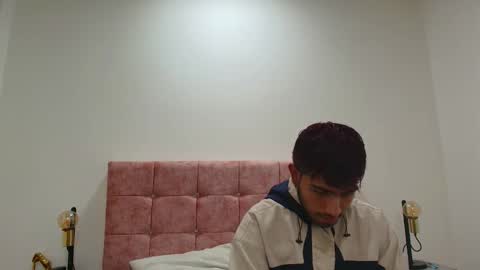 Snapshot of ares_alpha chatting on 09.18.25 Ares Alpha online show from 09.18.25