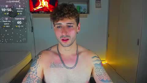 Snapshot of ares_blue chatting on 02.11.26 ares blue online show from 02.11.26