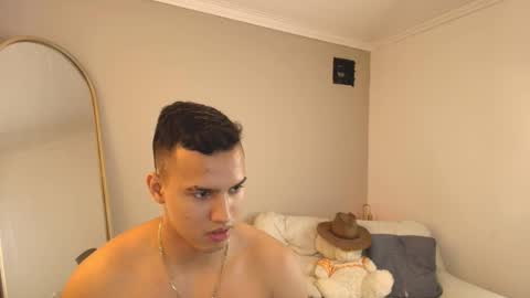 ares levi online show from 02.01.26