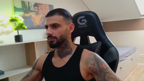 Snapshot of aressteel chatting on 11.24.25 Ares Steel online show from 11.24.25