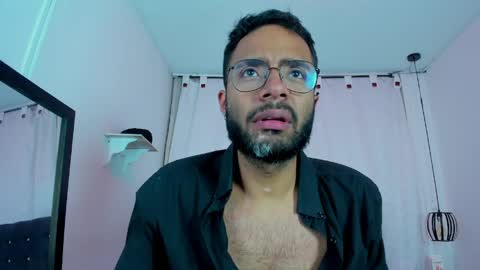 Alex Cortez online show from 05.11.26