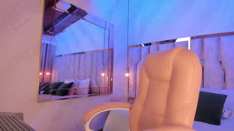 ARI  online show from 11.21.25