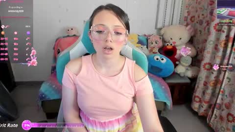 Snapshot of aria_alaia chatting on 03.03.26 Linda online show from 03.03.26