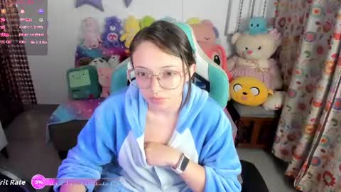 Snapshot of aria_alaia chatting on 08.01.26 Linda online show from 08.01.26