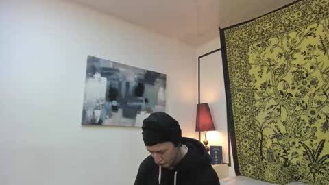 Snapshot of aria_and_orien chatting on 11.25.25 aria y orien online show from 11.25.25