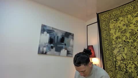 aria y orien  online show from 01.09.26