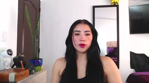 Snapshot of aria_castelli chatting on 07.15.26 Aria Castelli online show from 07.15.26