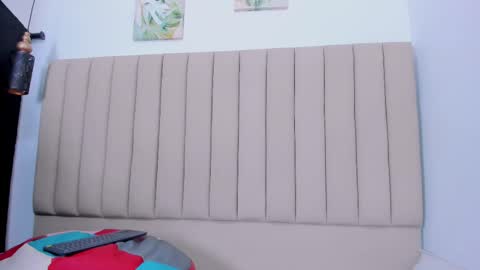 aria_henao online show from 09.19.25