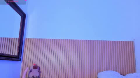 Aria Millers  online show from 12.16.25