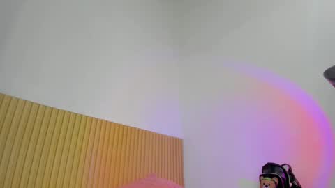 Aria Millers  online show from 02.27.26