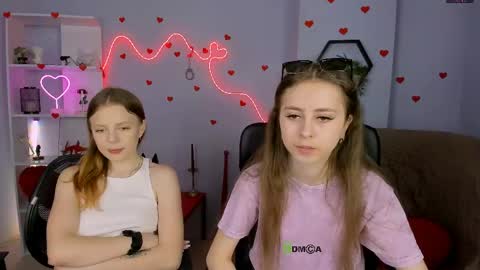 aria_voss_ online show from 05.21.26