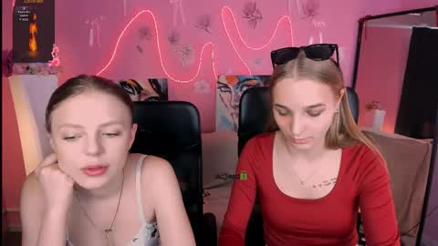 aria_voss_ online show from 05.22.26