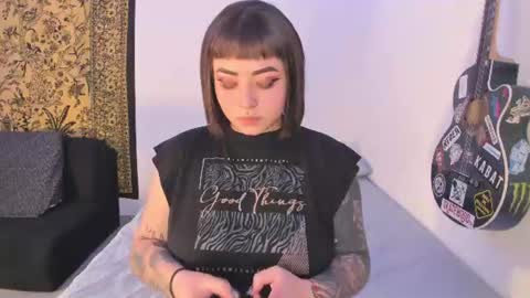 Snapshot of aria_x_orien chatting on 07.15.26 Aria and Orien online show from 07.15.26