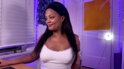 Aria Atelier online show from 09.24.25