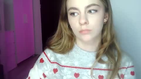 AriaCreazy online show from 01.05.25