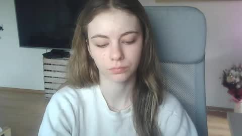 AriaCreazy online show from 04.06.26