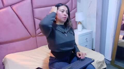 Snapshot of ariadna_14 chatting on 02.16.26 Ariadna online show from 02.16.26