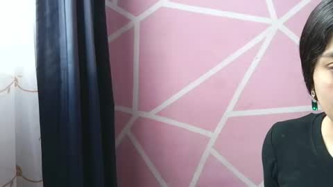 Snapshot of ariadna_and_antonella chatting on 06.17.26 dafna lorens online show from 06.17.26