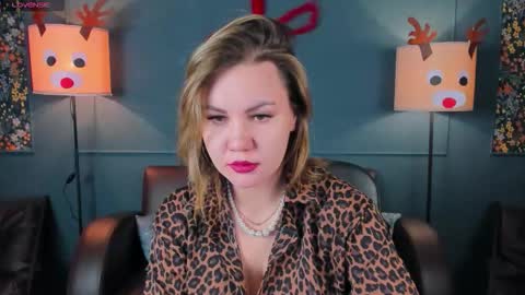 ariaeven online show from 12.23.25