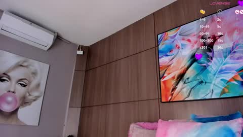 Aria Foster online show from 03.10.25