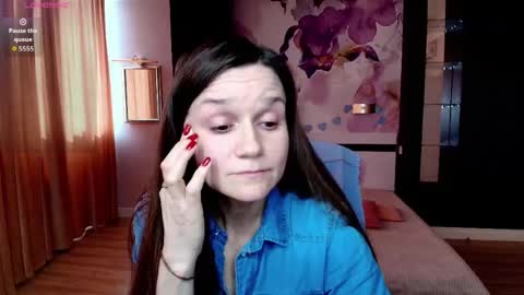 AriaGray online show from 04.16.26