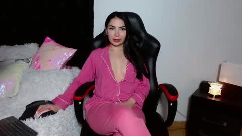 Ariana lvarez online show from 10.12.25