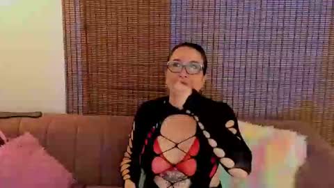 Snapshot of ariana_cross_ chatting on 03.22.26 Ariana Cruz online show from 03.22.26