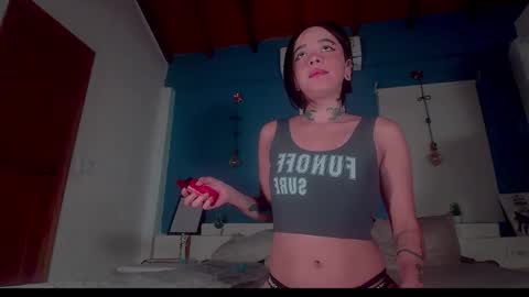 Snapshot of ariana_whitee chatting on 11.13.25 ariana_whitee online show from 11.13.25