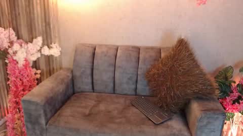 arianaarousse online show from 01.09.26