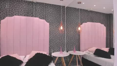 Ariana online show from 09.14.25