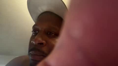 arianagrandeculo online show from 11.30.25