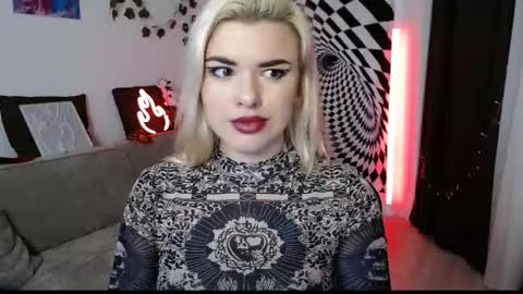 Snapshot of arianasaint chatting on 02.07.26 Mistress Ariana online show from 02.07.26