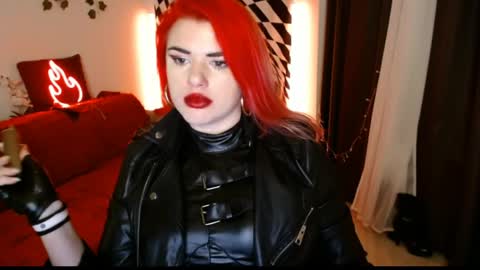 Snapshot of arianasaint chatting on 04.13.26 Mistress Ariana online show from 04.13.26