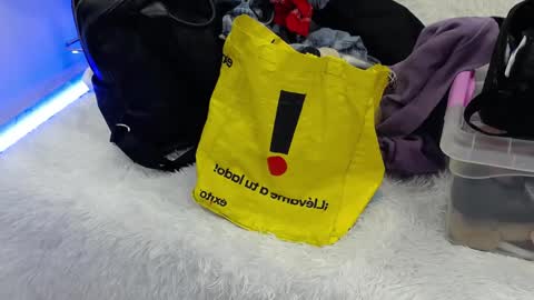 Ari  online show from 10.29.25