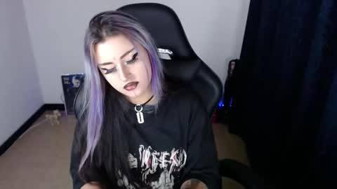 help me 100 hands up my OF is Free  online show from 02.09.26