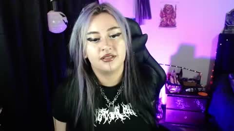 Snapshot of arianauwu666 chatting on 07.08.26 help me 100 hands up my OF is Free online show from 07.08.26