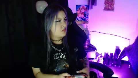 Snapshot of arianauwu666 chatting on 07.28.26 help me 100 hands up my OF is Free online show from 07.28.26