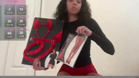 Aria Nicole online show from 10.03.25