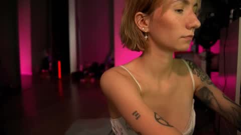 Olivka online show from 03.08.25