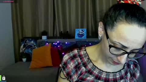 Snapshot of arianna_tifany chatting on 02.06.25 Arianna online show from 02.06.25