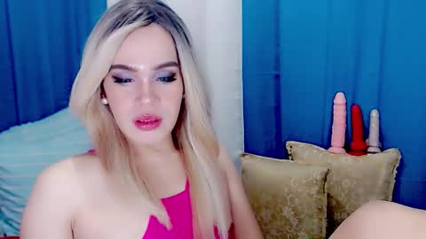 ARIANNE CUMS  online show from 12.16.25