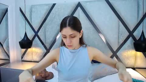 ariawillss online show from 11.11.25