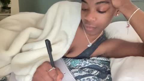 Snapshot of arielbliss69 chatting on 03.28.26 arielbliss69 online show from 03.28.26