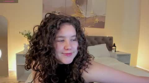 Snapshot of ariella_sol chatting on 05.06.26 Ariella GTM3 Tue Wed Thu Fri Sat 0400 am-1030pm online show from 05.06.26