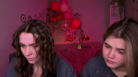 Snapshot of arielmell chatting on 02.28.26 arielmell online show from 02.28.26