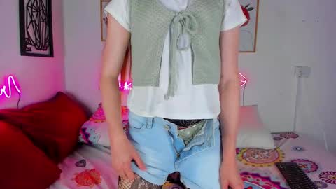 Snapshot of arielmishel chatting on 09.12.25 Ariel Mishel online show from 09.12.25