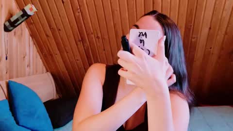 arielstonks_lovee online show from 03.01.26